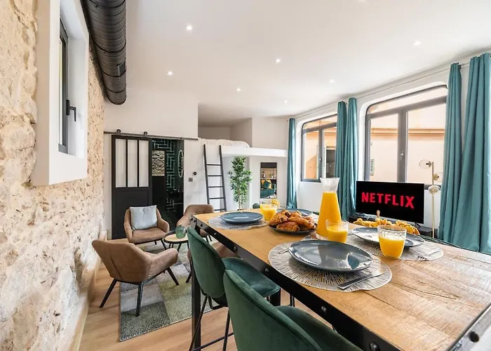 Designer Loft Near Monaco