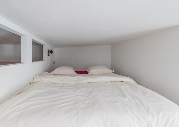 Designer Loft Near Monaco