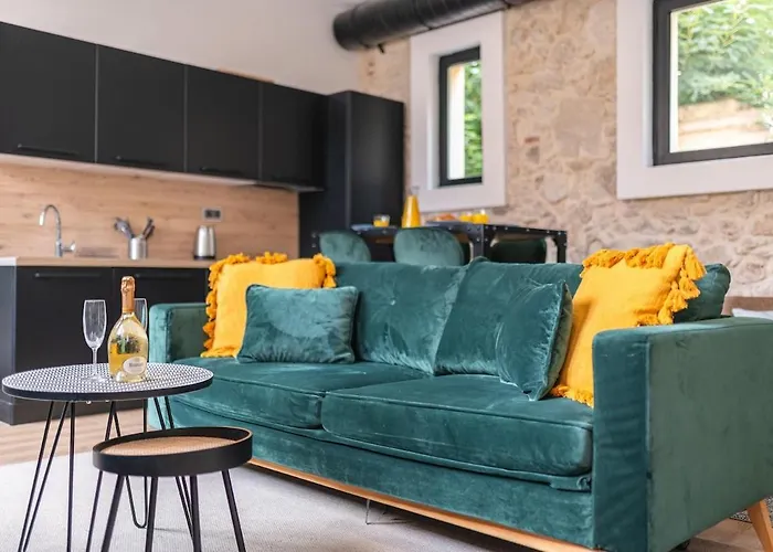 Designer Loft Near Monaco * Beausoleil