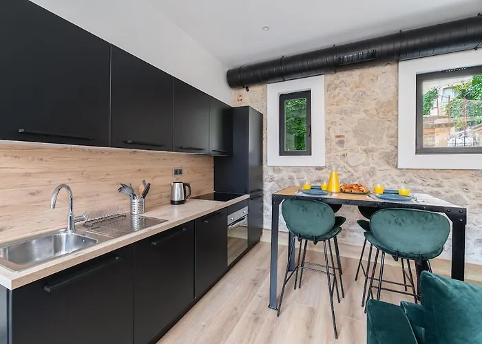 Designer Loft Near Monaco Appartamento