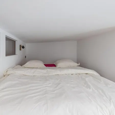 Designer Loft Near Monaco